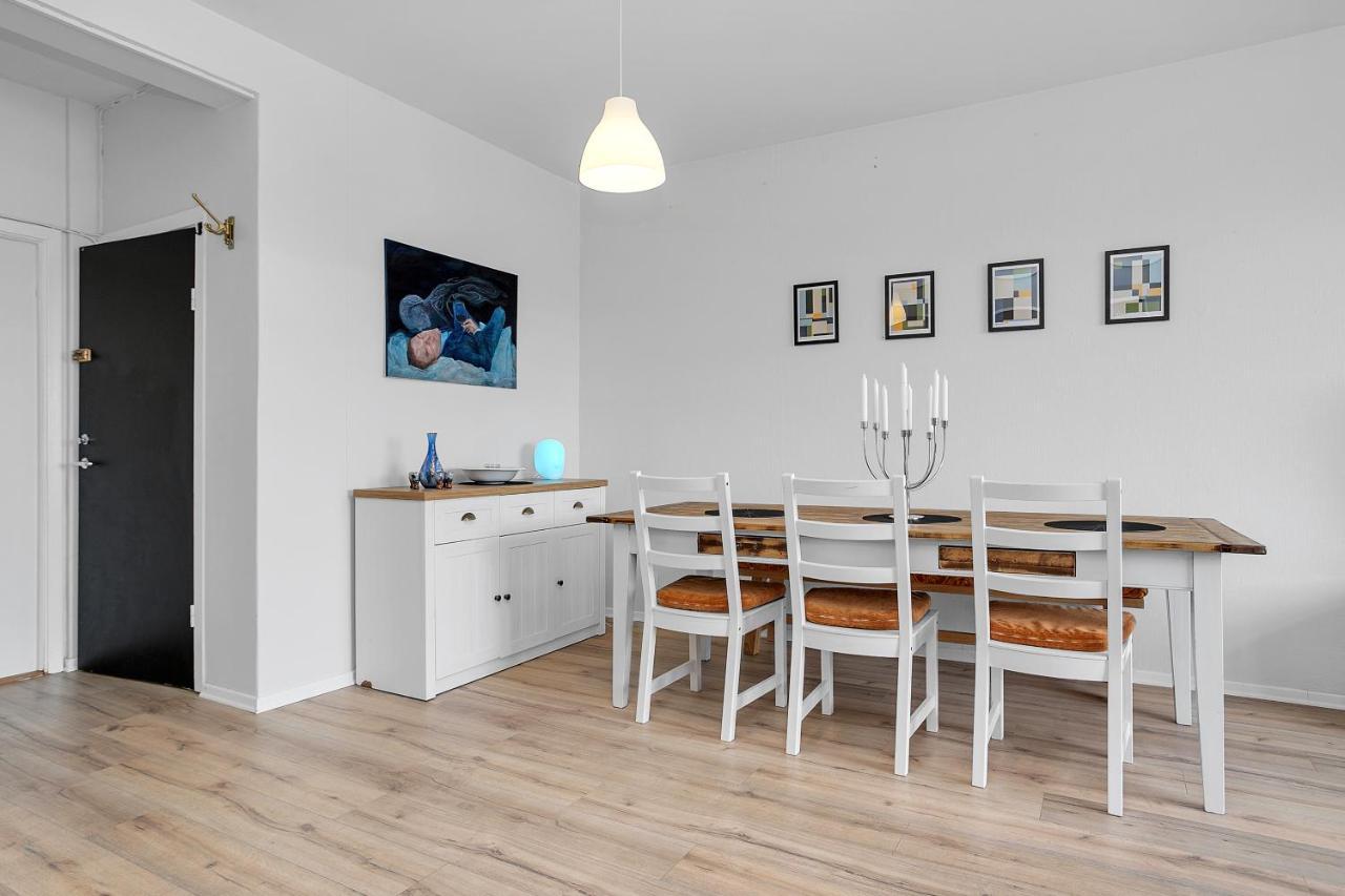 V53 Lovely 2 Bedroom Apartment In Рейкьявик Экстерьер фото